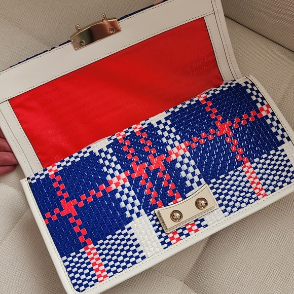 Kate Spade STORYBOOK Woven Bay Drive Chloe Finn Clutch - Picture 11 of 16